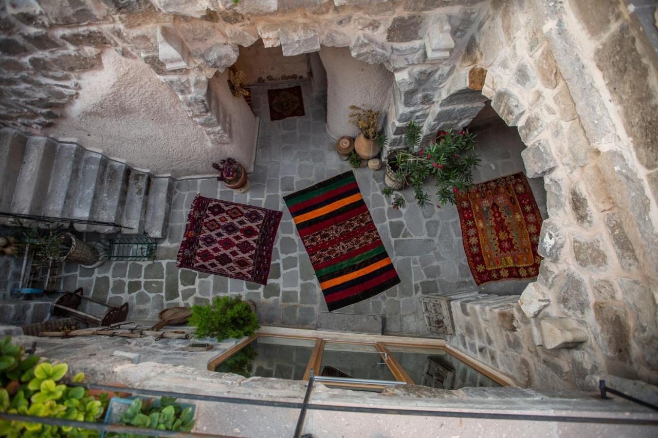 Maze Of Cappadocia Hotel Üchisar Bagian luar foto