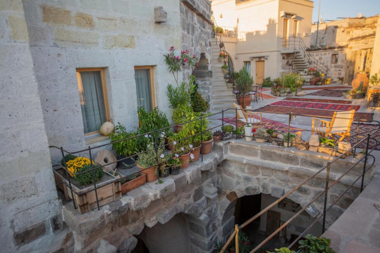 Maze Of Cappadocia Hotel Üchisar Bagian luar foto