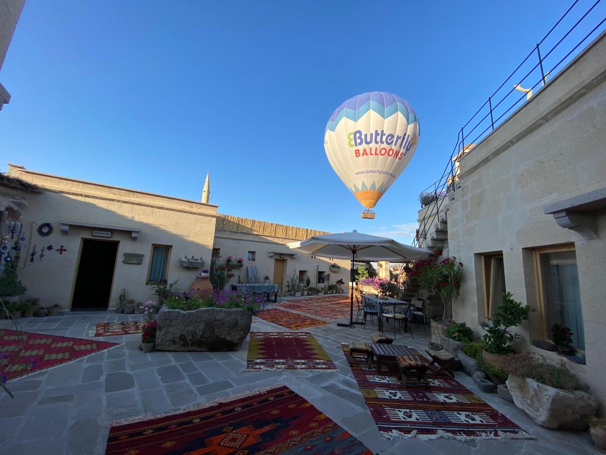 Maze Of Cappadocia Hotel Üchisar Bagian luar foto