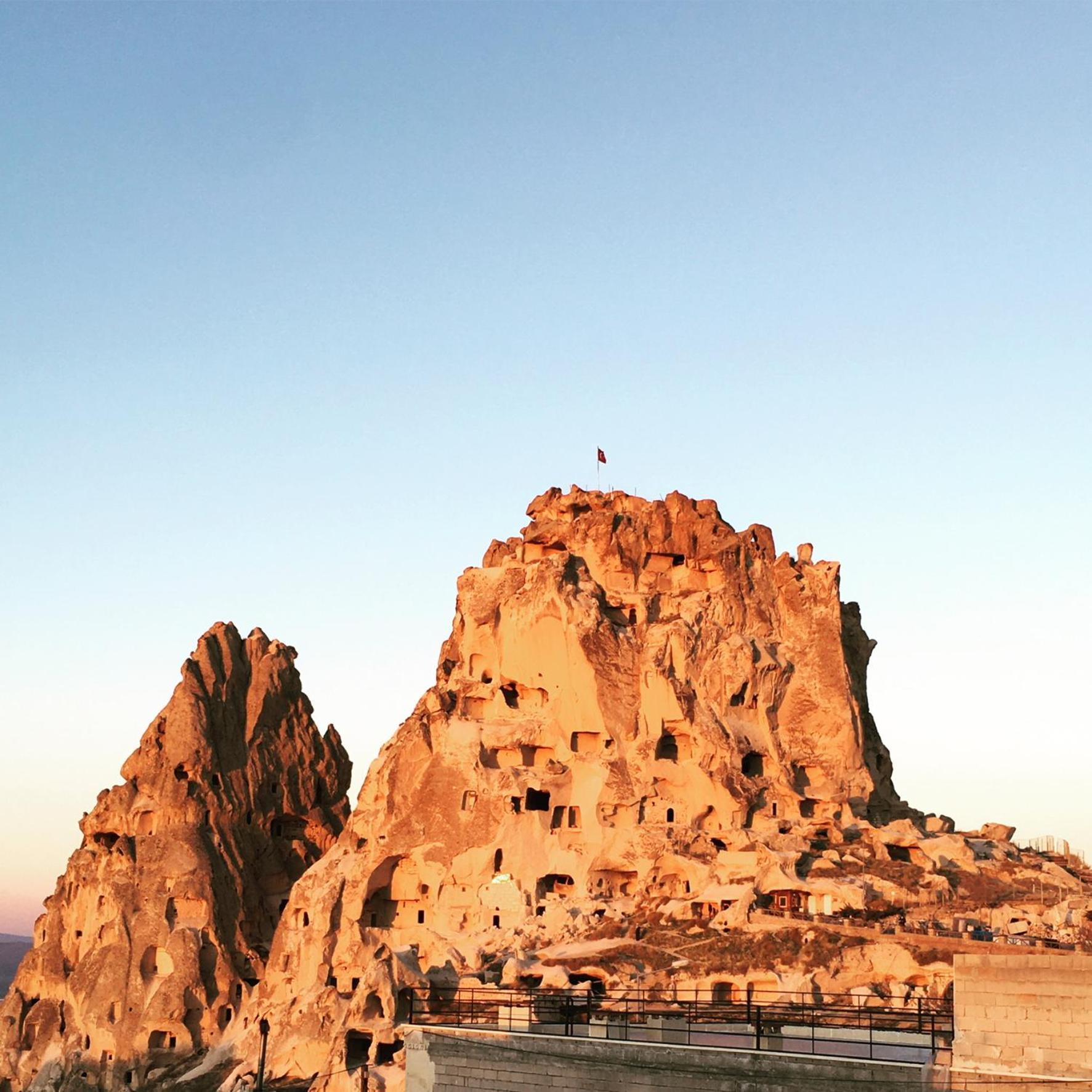 Maze Of Cappadocia Hotel Üchisar Bagian luar foto
